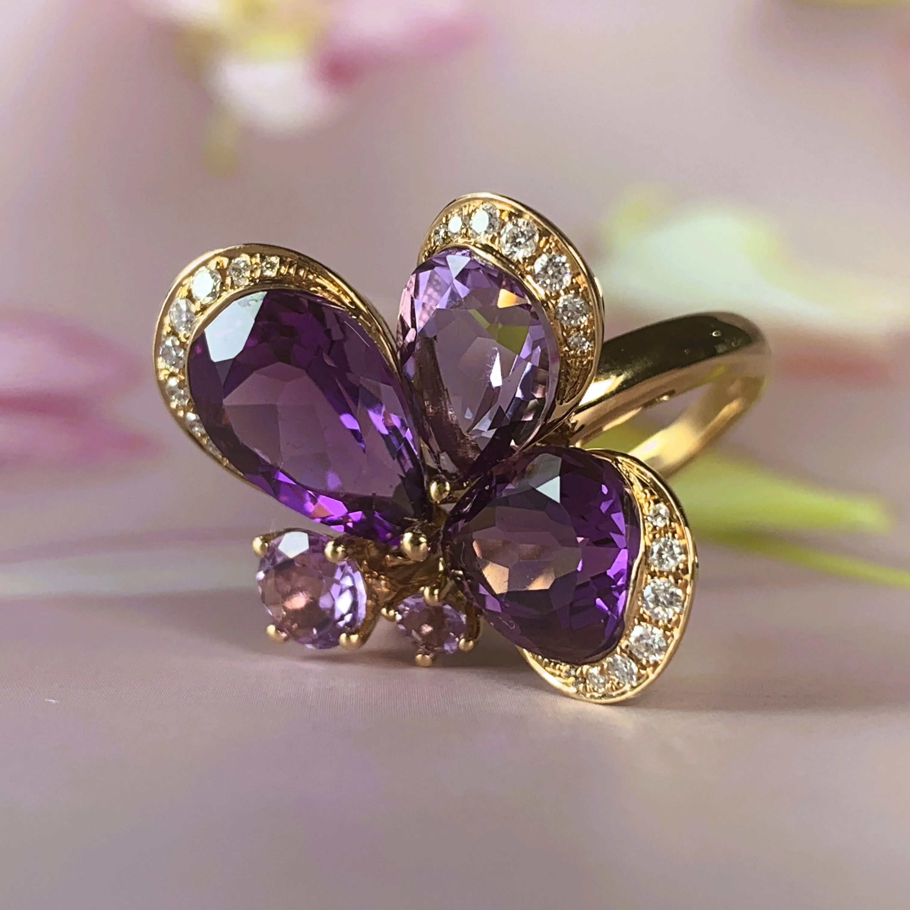 18kt Rose Gold Butterfly design Amethyst and Diamond ring