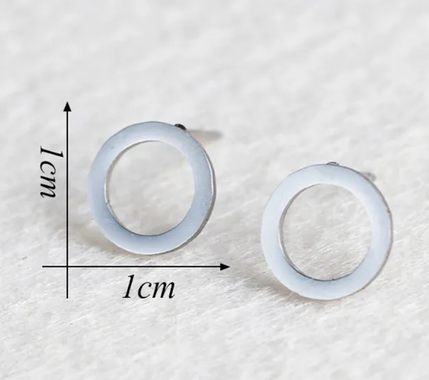 Popular simple earrings